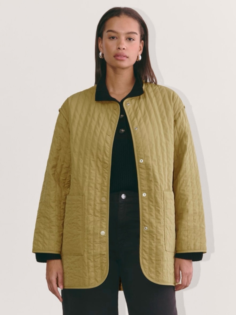 Everlane Midi Quilted Liner Jacket in Fennel Seed
